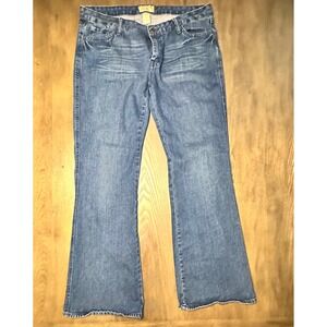 Steve Barry's Women's Denim Flare Jeans Embellished Pockets Size 14‎
